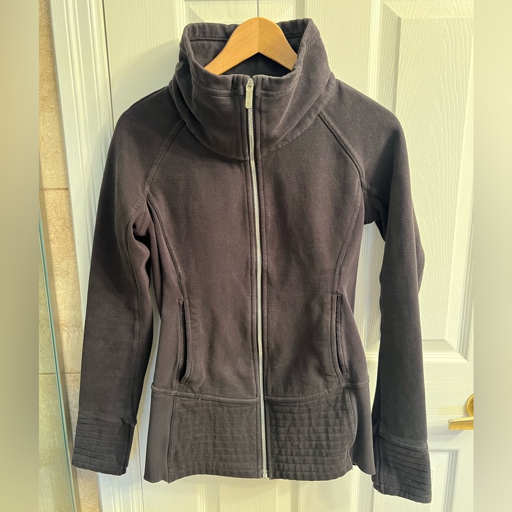 Lululemon Full Zip Black Sweatshirt